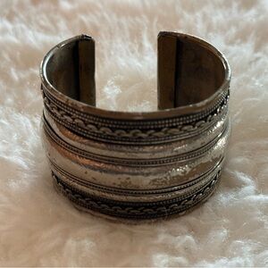 Vintage Silver Plated Cuff bracelet